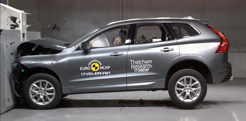 Volvo crash test